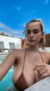 lara tommasi on X: t.coNBDPb1dEoK  X