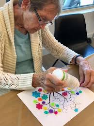 Button Tree: A Beautiful Project Full of Vibrant Colors and Residents Love  It