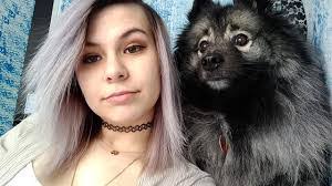 Abby Romine's Instagram, Twitter & Facebook