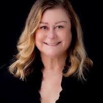 Jenna Bartley's Instagram, Twitter & Facebook