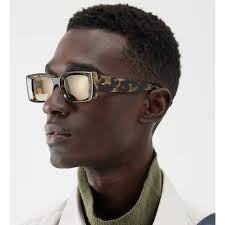 Cutler Father attentin