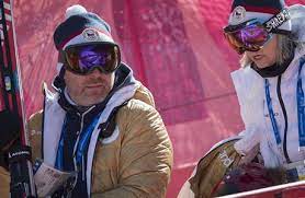 Ester ledecká (praga, 23 de marzo de 1995) es una deportista checa que compite en esquí alpino y snowboard, especialista en las pruebas de eslalon. Tomas Bank S Bratrem Ondrou Skemral O Lyze A Kempoval S Ledeckou Ohromil Svet Ostatni Sporty Lidovky Cz