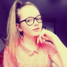 Ellie Doherty (@elliedohertyy12)