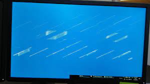 How to freeze screen displayshow all. Windows 10 Is Critically Halting And The Screen Smears White Pixels Microsoft Community