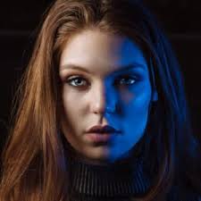 MODEL // TAWNY SWAIN