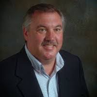 Albert Palendrano's Instagram, Twitter & Facebook