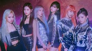 Everglow Serves Fresh Looks In Their Latest Music Video For Dun Dun Kpop Girls Kpop Girl Groups Latest Music Videos