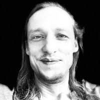 8 "Adrian Pelka" profiles