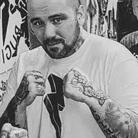 Andrea Pesce boxer •