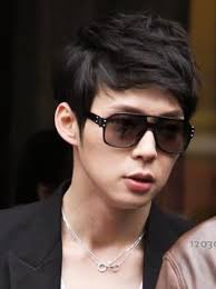 The allegations eventually came out, however, it was revealed that he had been to a number of entertainment establishments, his star image was unavoidable. Park Yoochun Home Facebook