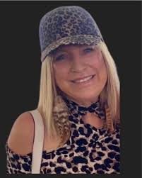 Just a little taste of MDM Trio. What to expect at The Loose Moose, this  Sunday. Lead guitarist Mark Divola,/ Bass Danny Faifai/ Skins, percussion  Matt Stokes. Not to be missed. Videography/