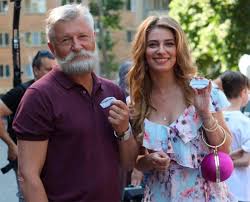 Проект получился настолько интересным, что поклонники отказываются верить в его закрытие. Ipfiv6cskg1j1m