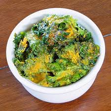 Baked Nutritional Yeast Kale Chips Recipe These Baked Nutritional Yeast Kale Chips Are One Of Healthy Snacks Recipes Pureed Food Recipes Low Carb Diet Recipes