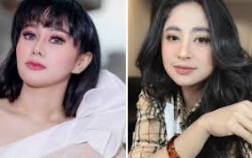 Check spelling or type a new query. Berseteru Dengan Uya Kuya Hingga Deddy Corbuzier Denise Chariesta Di Skakmat Dewi Persik