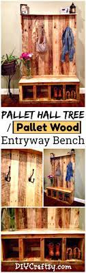 We needed a spot and storage for jackets, shoes, purses, and bookbags so i created this diy shiplap hall tree with a bench. Decor Diy Inspiration Diy Your Own Pallet Hall Tree Or Pallet Wood Entryway Bench Decor Object Your Daily Dose Of Best Home Decorating Ideas Interior Design Inspiration