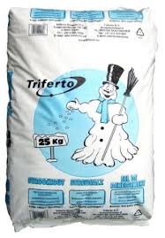 Een alternatief voor strooizout is zuivere, gebruiksklare zoutpekel. Strooizout In Zak 25kg Welkoop