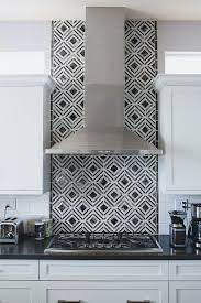 Learn how to paint your own diy kitchen backsplash with black and white tile stencil designs. 1001 Ideas For Ultra Modern Kitchen Backsplash Ideas