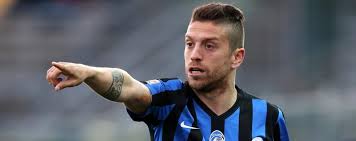 Gómez and his cousin ciaran maguire (niscc) began their careers with the youth squad of argentine side arsenal de sarandí, made his professional debut for the club in 2003. Is It Time For A Late Argentina Comeback For Papu Gomez Cricketsoccer