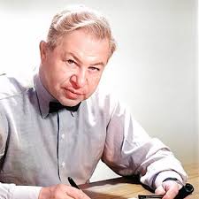 Informations sur le designer Arne Jacobsen
