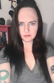 Do white women with 4 kids and 3 baby daddies exist?