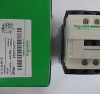Schneider LC1D09M7C Industrial Contactor