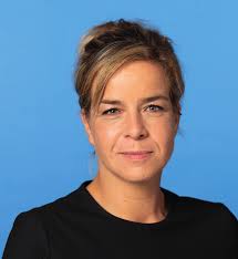 Bärbel Beck, Modehaus Johann: Ganz viel Heimatliebe • Wirtschaftsministerin  Mona Neubaur: „Die besten Lösungen für NR