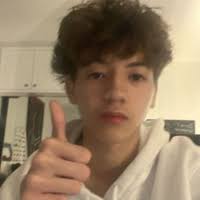 Buzz: What are your favorite scary movies?