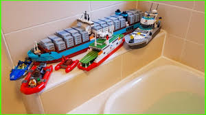 lego boat sinking !! youtube