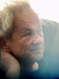 I don't know if I ever saw him smile like this...great pic