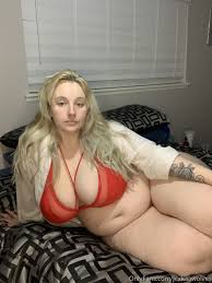 JexkaaWolves Nude Gallery - Jizzy.org