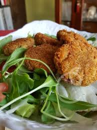 Con il mixer frullate il tonno nostromo zero al naturale e i ceci ben scolati con il succo di limone, fino ad avere un impasto ben omogeneo. Crocchette Di Tonno Patate E Ceci La Cucina Incantata