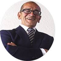 BLOG BUSCANDO AMÉRICA: Oscar, alcalde de Nasca, la ciudad enigmática