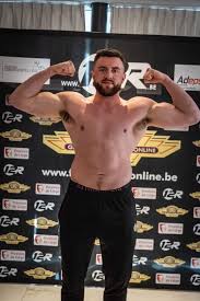 His students include fighters such as conor mcgregor, makwan amirkhani, and gunnar nelson. 5mbldw5gq3qlqm