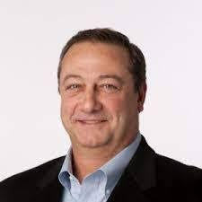 Bruce Rosenauer's Instagram, Twitter & Facebook