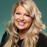 Jenna Stringer's Instagram, Twitter & Facebook