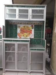 Anda dapat memilih dengan model : 22 Tren Terbaru Rak Piring Kaca Di Medan