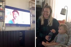 She got famous by being in the television show lizzie mcguire. Hilary Duff Showed Her Kids The Lizzie Mcguire Movie For The First Time And It S So Wholesome