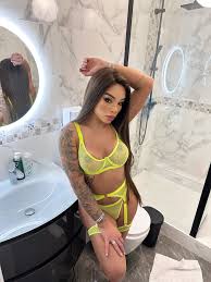 isabella fontana - Trans Escort Paris - Niamodel.com