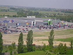 ləʁwa mɛʁlɛ̃) is a french headquartered home improvement and gardening retailer serving several countries in europe, asia, south america, and africa. Leroy Merlin Wikipedia