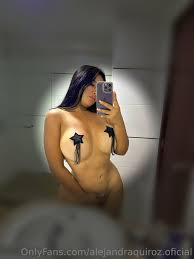 Alejandra Quiroz Pack de Imagenes Onlyfan 2 - Videos Onlyfans Tikhub Vip