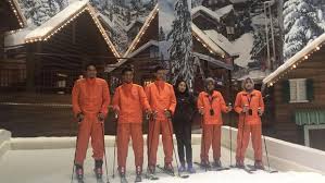 Mifan water park ini menjadi salah satu ikon wisata tematik atau theme park di sumatra. Ingin Bermain Salju Di Trans Snow World Ini Harga Tiketnya