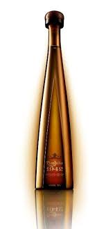 As Mais Belas Garrafas De Tequila Bebida Liberada Garrafas De Tequila Garrafas De Bebida Garrafas