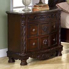 , a rich traditional design and exquisite details come together to create the ultimate in the grand style of the north shore bedroom collection. Millennium North Shore B553 193 Nightstand With Half Turned Posts And Feet Sam Levitz Furniture Nightstands