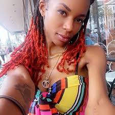 Billie Morgan (@billiemobucks)