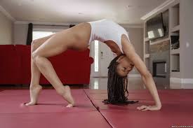 Free Porn Pics of Beautiful exotic girl Kira Noir posing naked -  MyPornstarBook.net