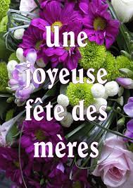 Ce dimanche c'est la fête des mères. Carte Fete Des Meres Et Fleurs Violettes Envoyer Une Carte Fete Des Meres Avec Des Fleurs Des 0 99 Merci Facteur