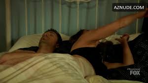 Jaina Lee Ortiz Underwear nude scenes in Rosewood - UPSKIRT.TV