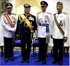 He is the son of sultan iskandar. Malaysia S Sultan Of Johor Ibrahim Ismail Flanked By His Late Son Prince Abdul Jalil In A Police Uniform And The Then Inspector General Of Police Uniformporn