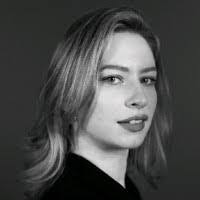 Madeline Woods's Instagram, Twitter & Facebook