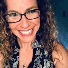 3 Action Steps to Move from Worker Bee to Queen Bee « Heart Led Health